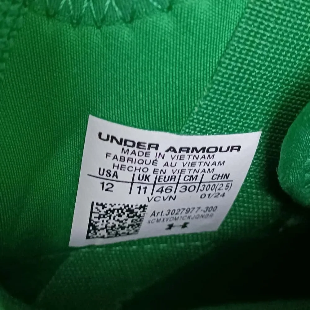 Under‎ Armour UA Spotlight 4 MC Men Football Cleats Silver Green Size 12